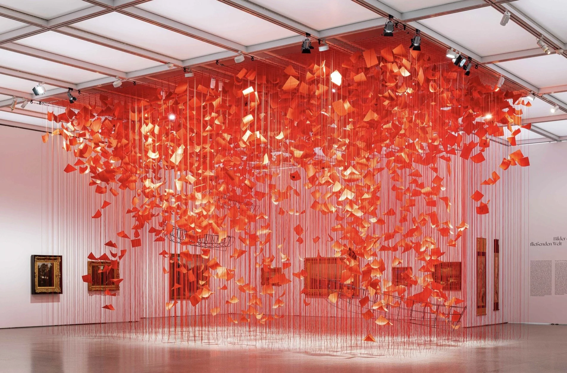 CHIHARU SHIOTA–塩田千春